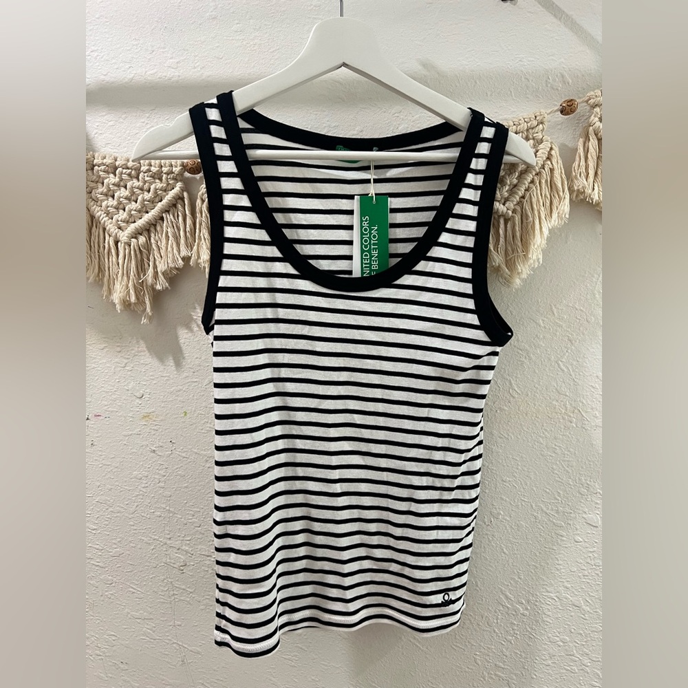 United Colors Of Benetton Striped Black and White Tank Top